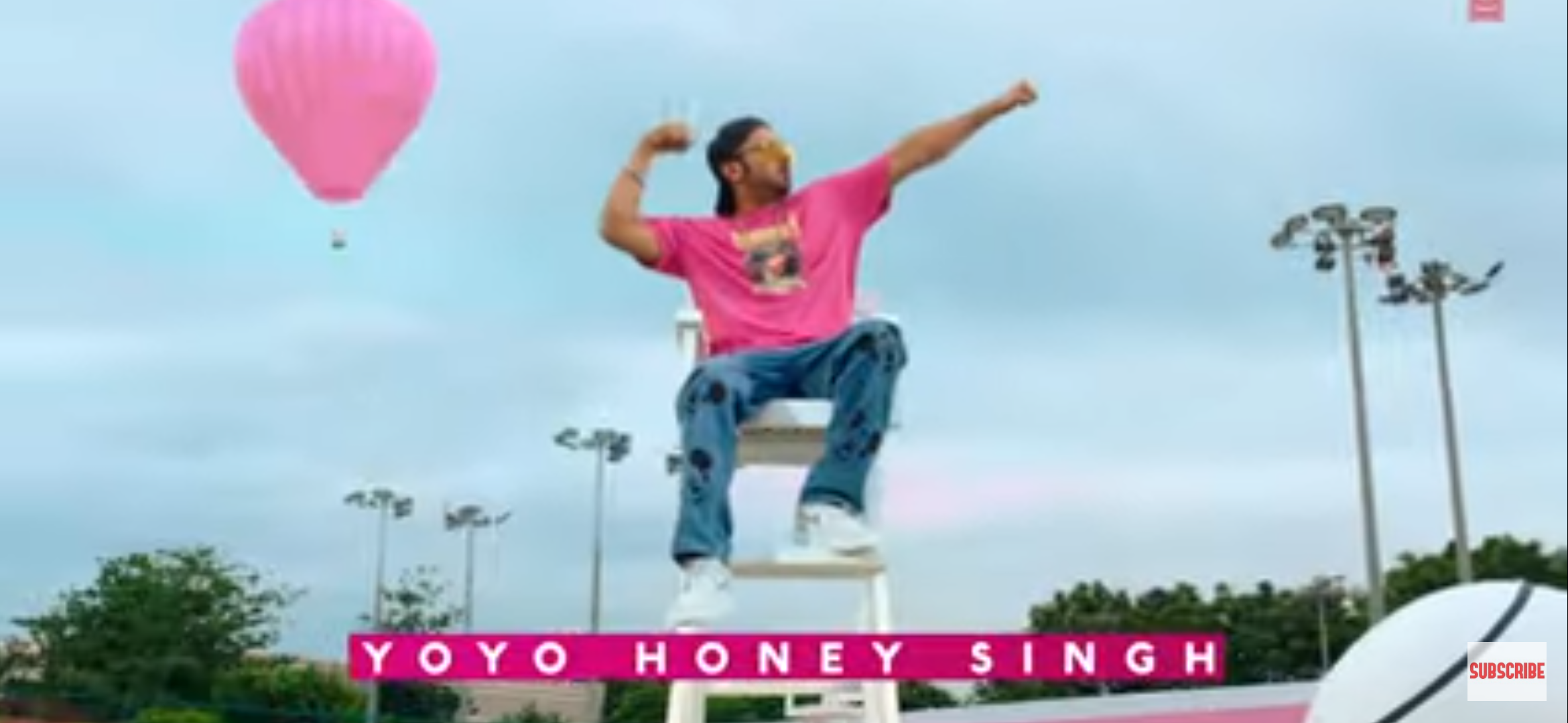 First Kiss: A Video Song By Yo Yo Honey Singh is Making all the Buzz! Heard it Yet?