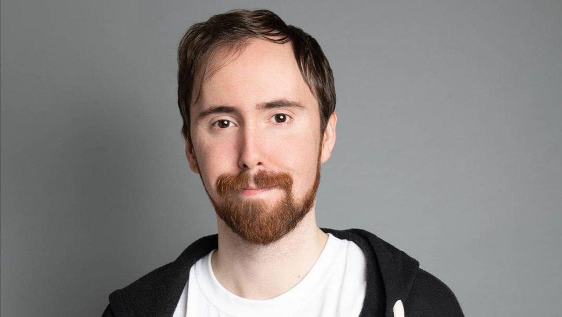 Asmongold Girlfriend 2021: Who Is He Dating In 2021