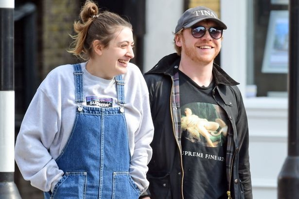 Rupert Grint Has A Whoopoing Net Worth In 2021 & Surprising Purchases