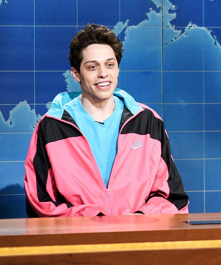 Pete Davidson Dating with Phoebe Dynevor? Current Status, Relationship Timeline and more