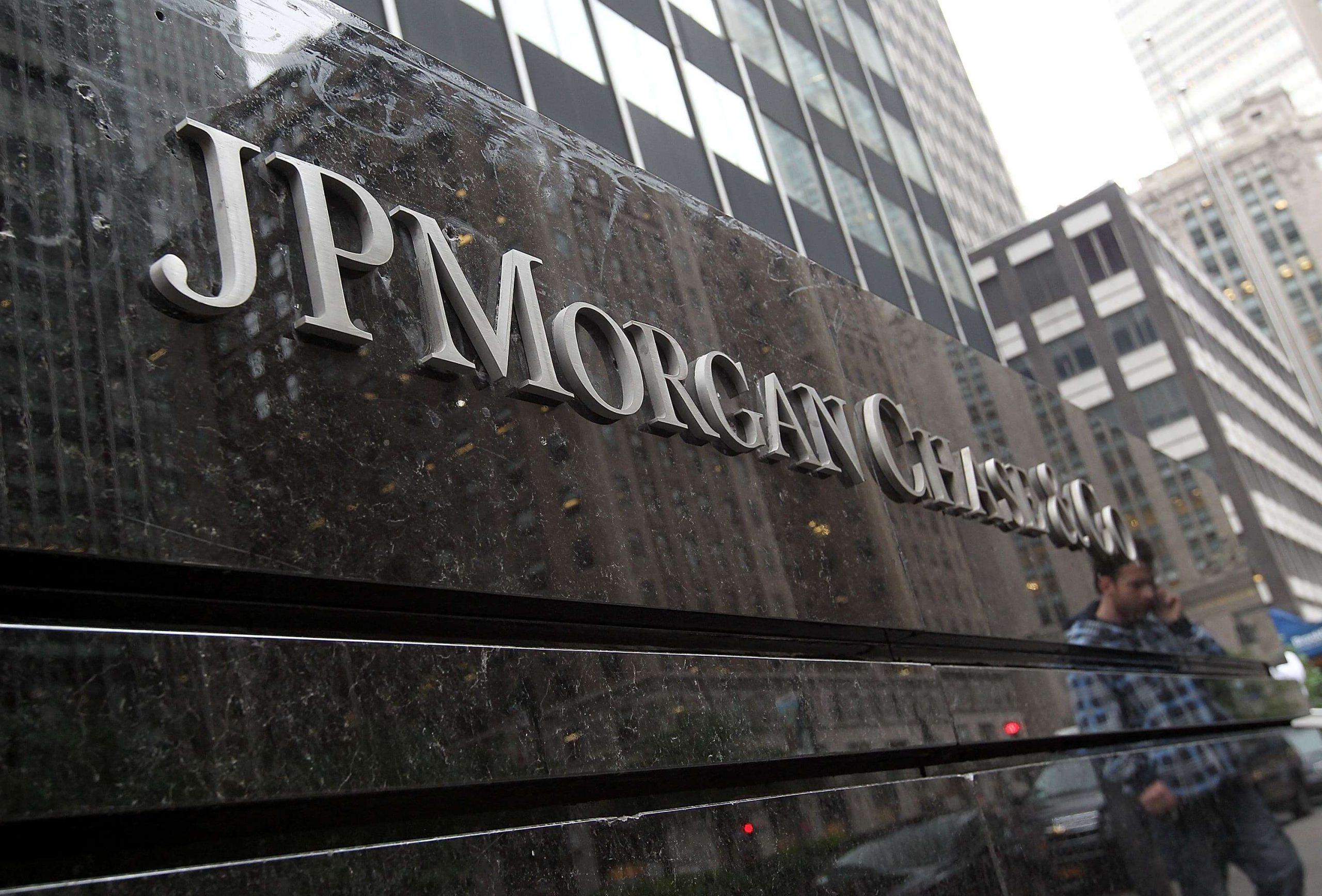 Jamie Dimon Claims JP Morgan Chase Made $1.5 Billion Dollars From Draft, Is it True?