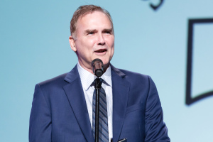 Comedian Norm MacDonald Has Died At The Age Of 61