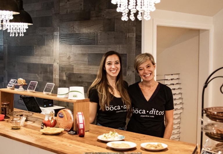 Silvia with her daughter Juliana, in front of "Bocaditos"