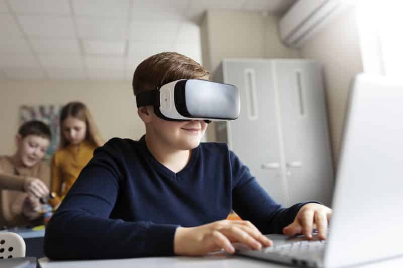 Virtual Reality Teaching