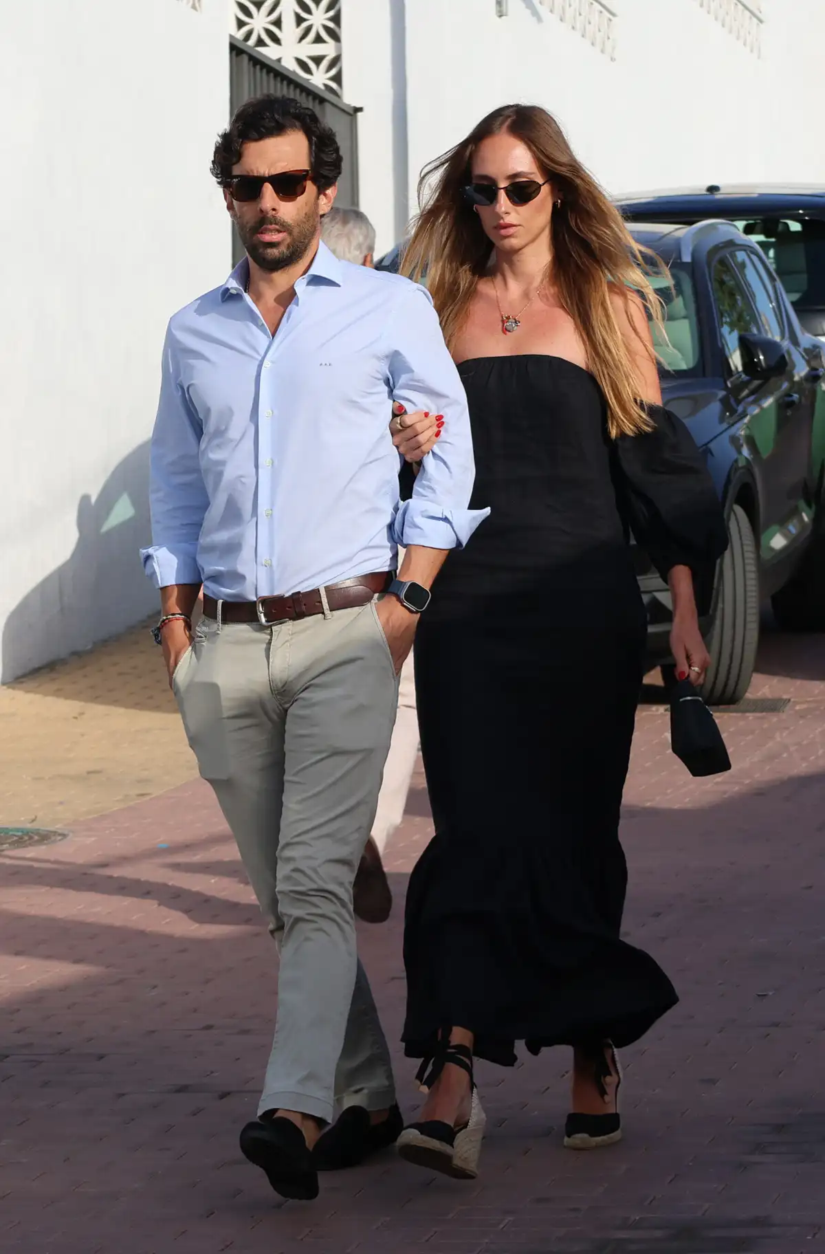 Alonso Aznar and his wife Renata